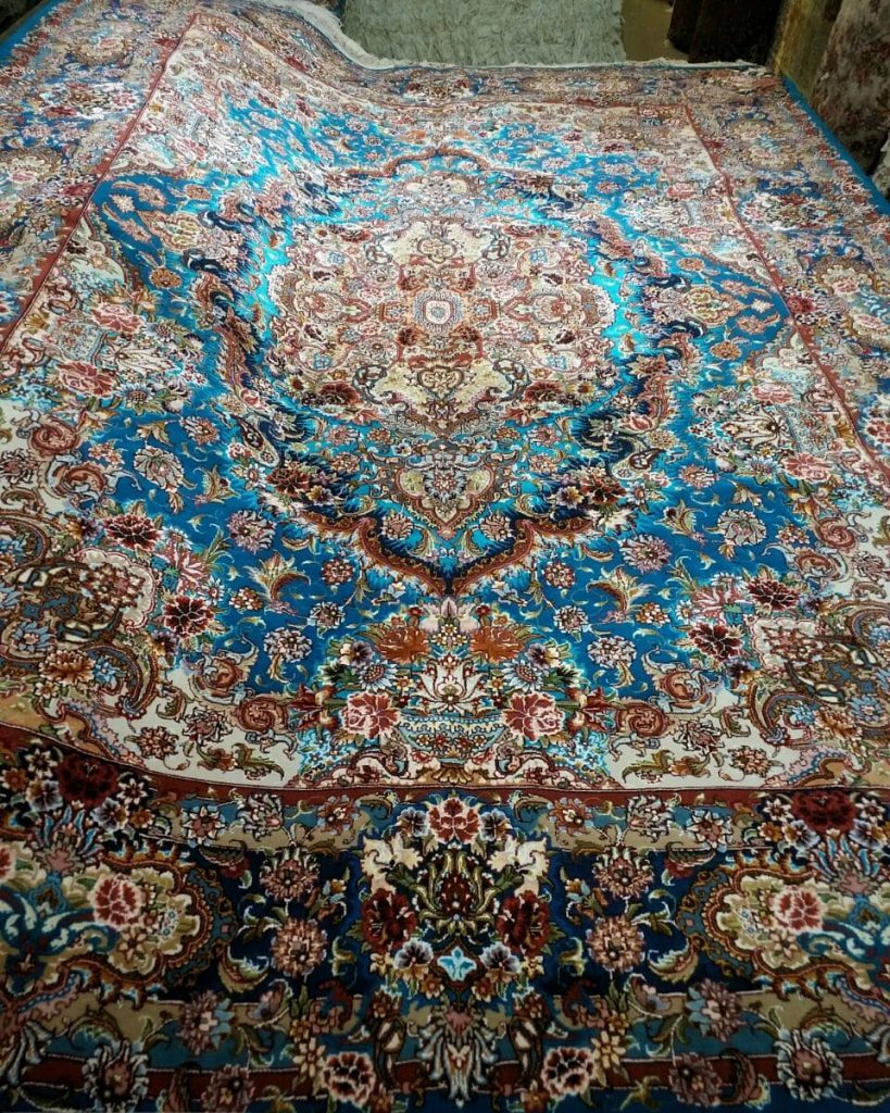 how to wash rug , features of a good handmade carpet